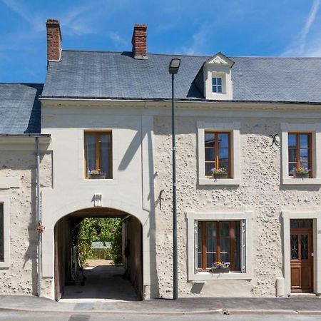 L'Ancien Prieure Acomodação com café da manhã Saint-Jean-de-la-Motte Exterior foto